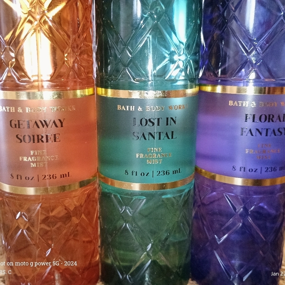Bath & Body Works three-piece set fine fragrance mist.  Three Piece Set New - Picture 4 of 5